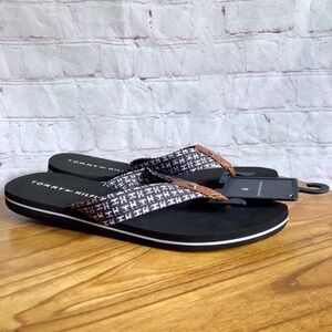 Tommy Hilfiger Black and White Flip Flop Sandals with Modern Design - Size 10